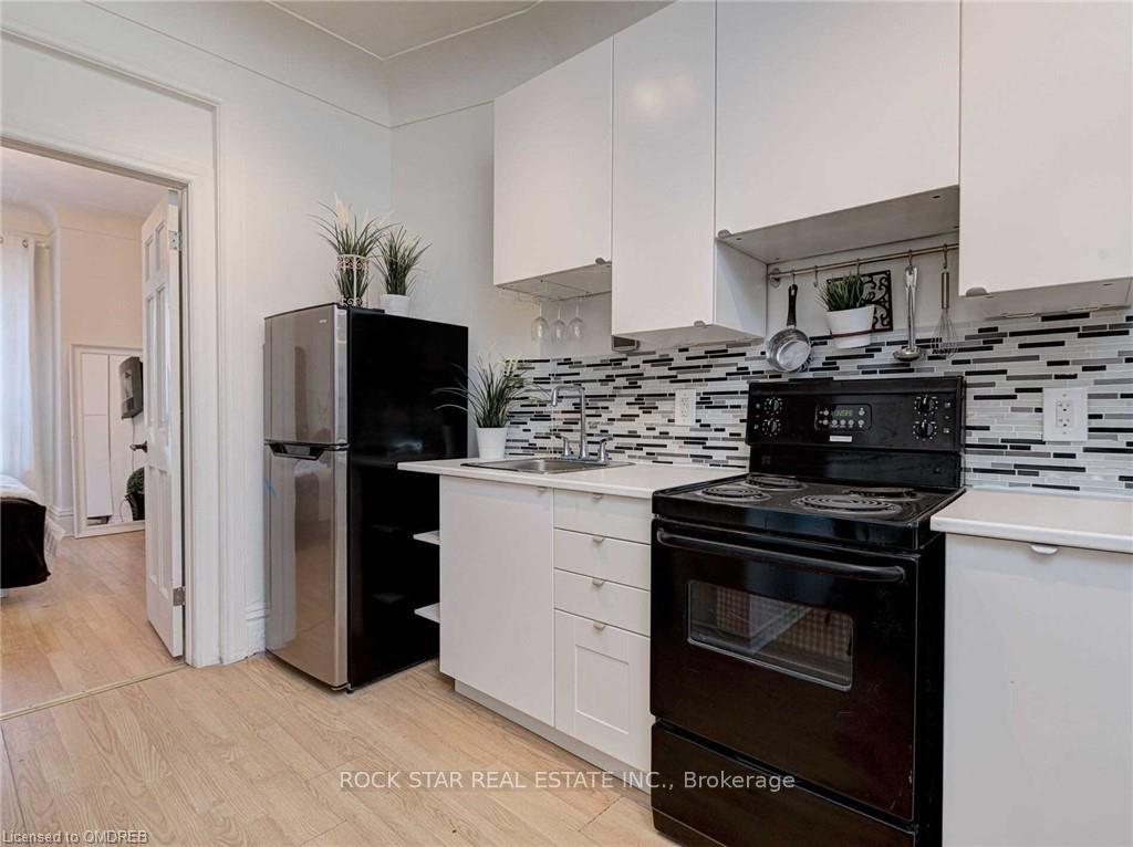 Photo 9 of 12 William Street, Hamilton, Landsdale — HOMEH