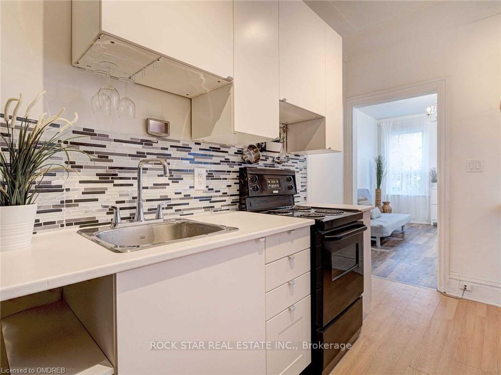 Photo 10 of 12 William Street, Hamilton, Landsdale — HOMEH
