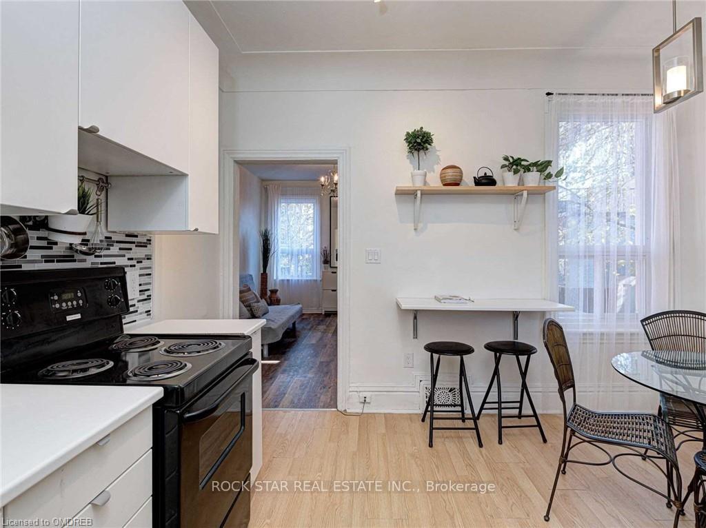 Photo 11 of 12 William Street, Hamilton, Landsdale — HOMEH