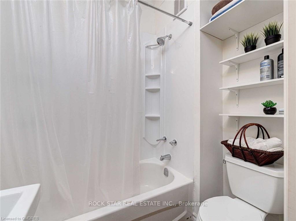 Photo 15 of 12 William Street, Hamilton, Landsdale — HOMEH