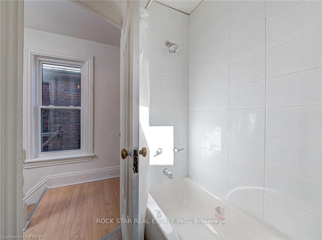 Photo 29 of 12 William Street, Hamilton, Landsdale — HOMEH