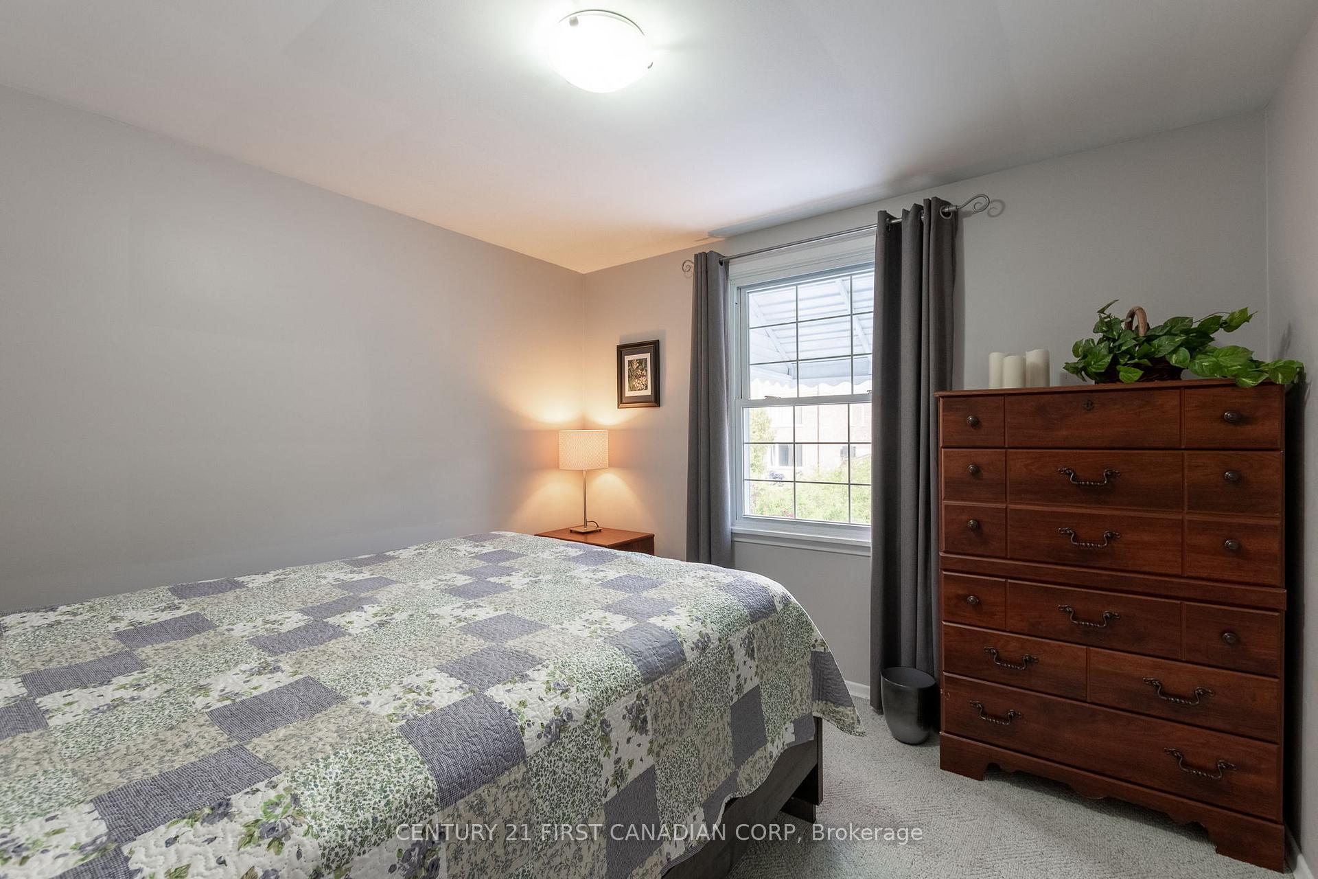 Photo 15 of 53 Dunwich Drive, St. Thomas — HOMEH