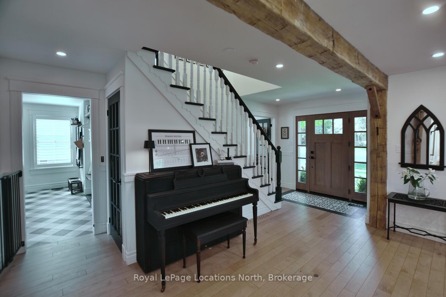 Photo 7 of 44 Napier Street E, Blue Mountains — HOMEH