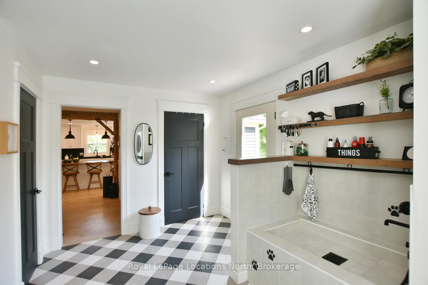 Photo 16 of 44 Napier Street E, Blue Mountains — HOMEH
