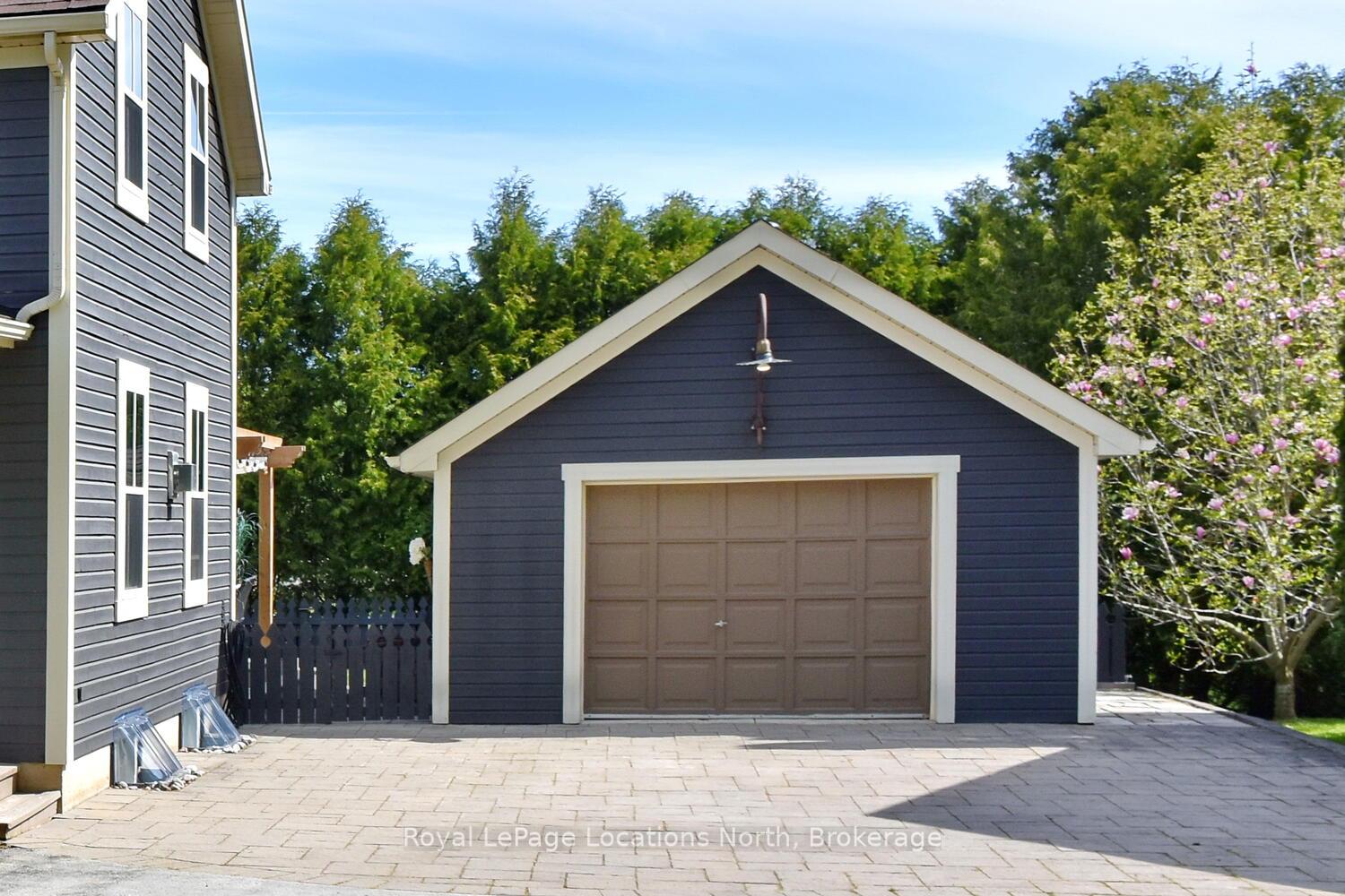 Photo 42 of 44 Napier Street E, Blue Mountains — HOMEH