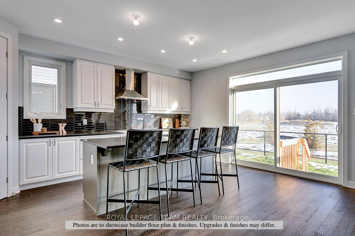 Photo 8 of 905 Pinkmallow Way, Ottawa, Goulbourn Twp From Franktown Rd/South To Rideau — HOMEH