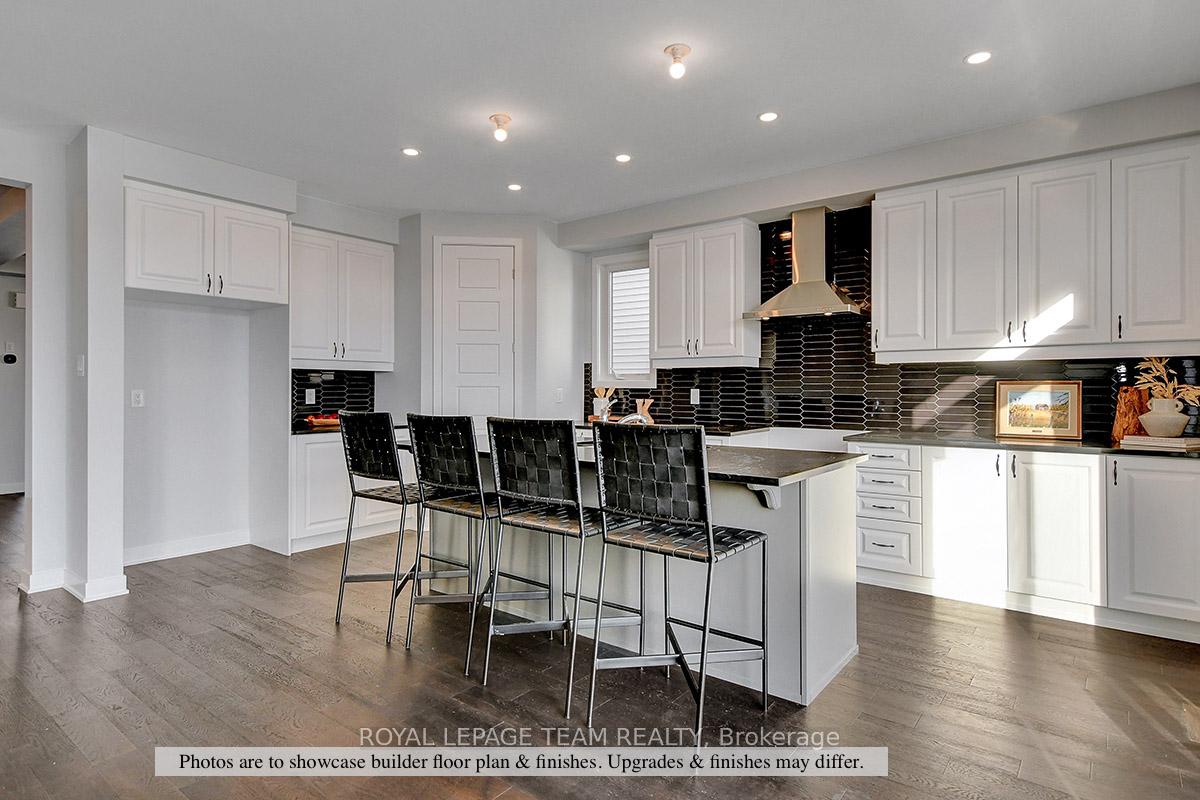 Photo 10 of 905 Pinkmallow Way, Ottawa, Goulbourn Twp From Franktown Rd/South To Rideau — HOMEH