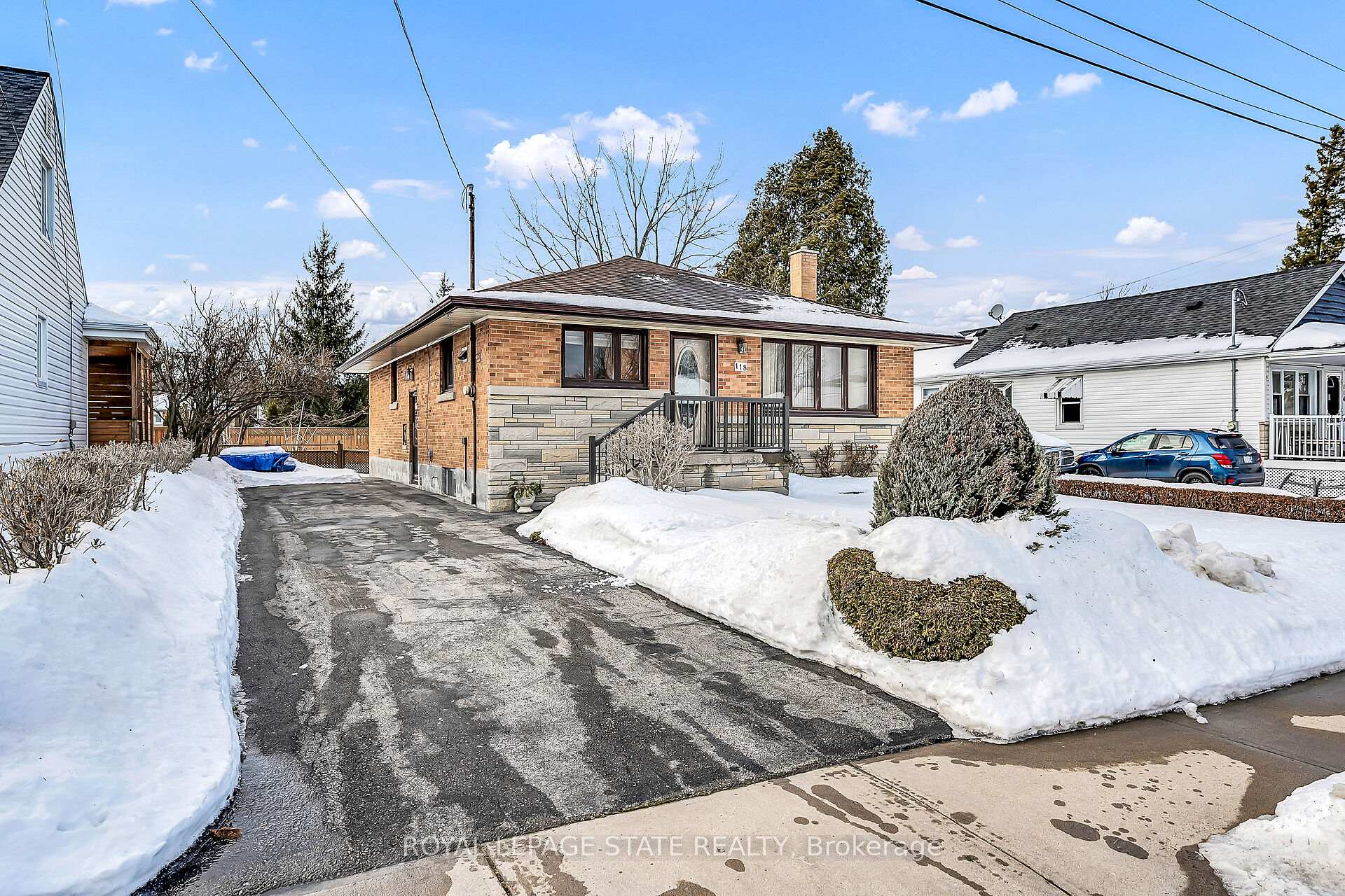 Photo 2 of 118 Charlotte Street, Hamilton, Rosedale — HOMEH