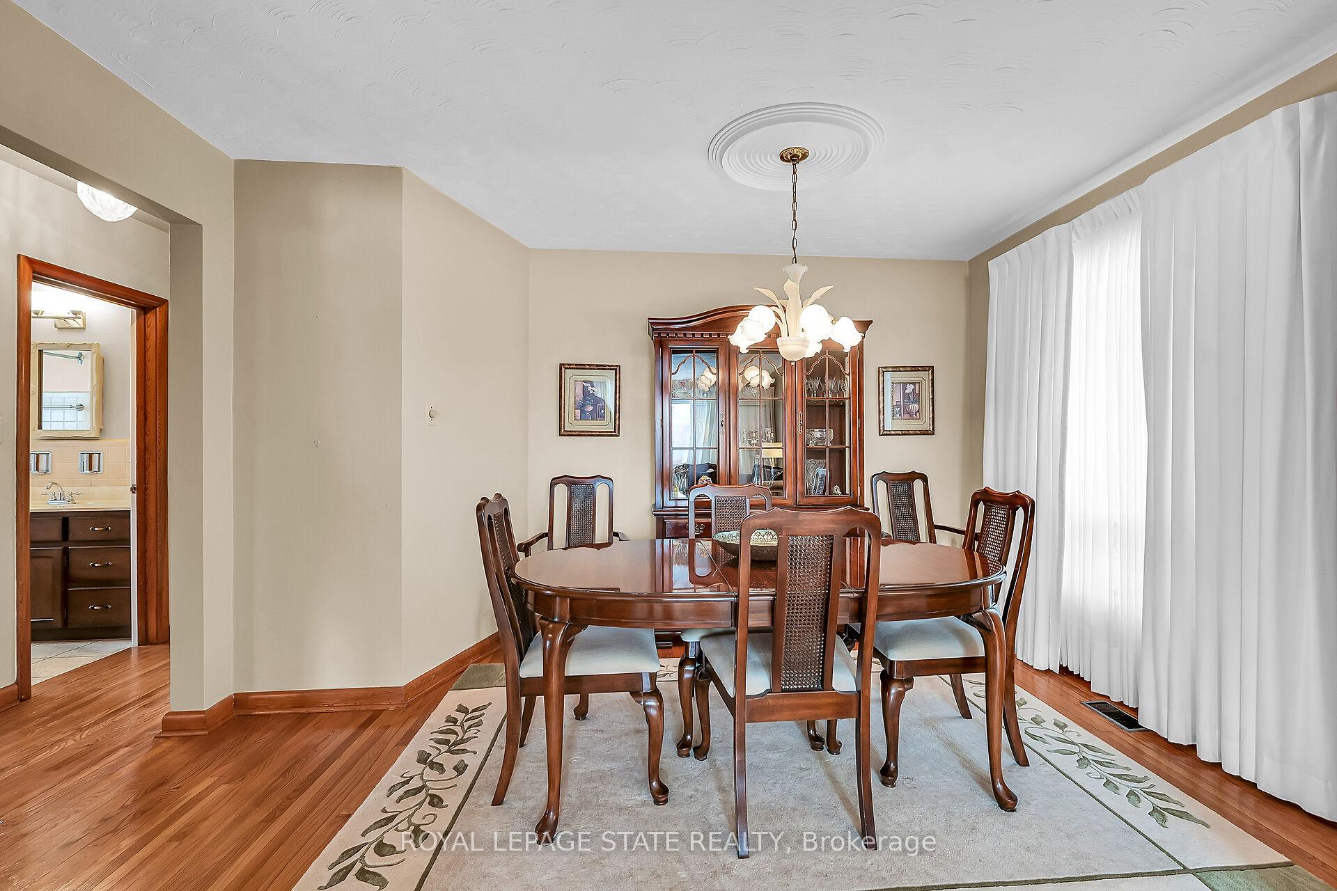 Photo 9 of 118 Charlotte Street, Hamilton, Rosedale — HOMEH