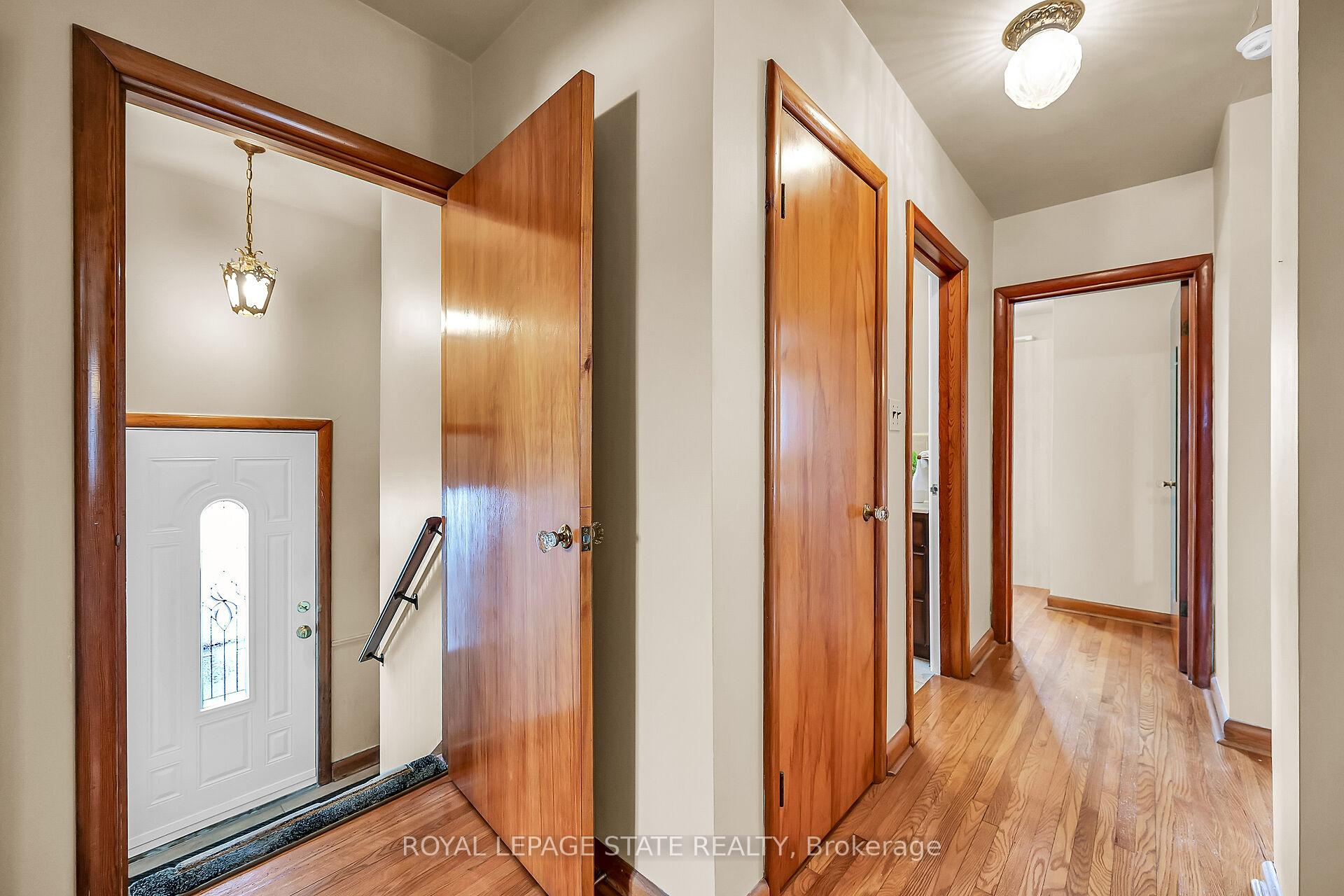 Photo 17 of 118 Charlotte Street, Hamilton, Rosedale — HOMEH