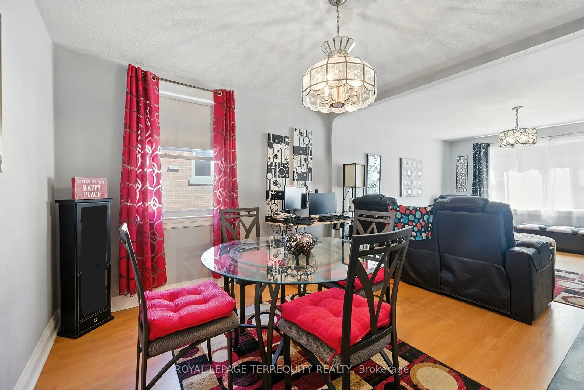 Photo 10 of 254 Cadillac Avenue S, Oshawa, Central — HOMEH
