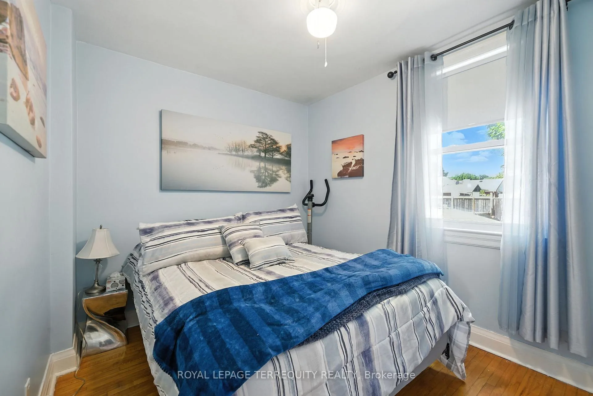 Photo 15 of 254 Cadillac Avenue S, Oshawa, Central — HOMEH