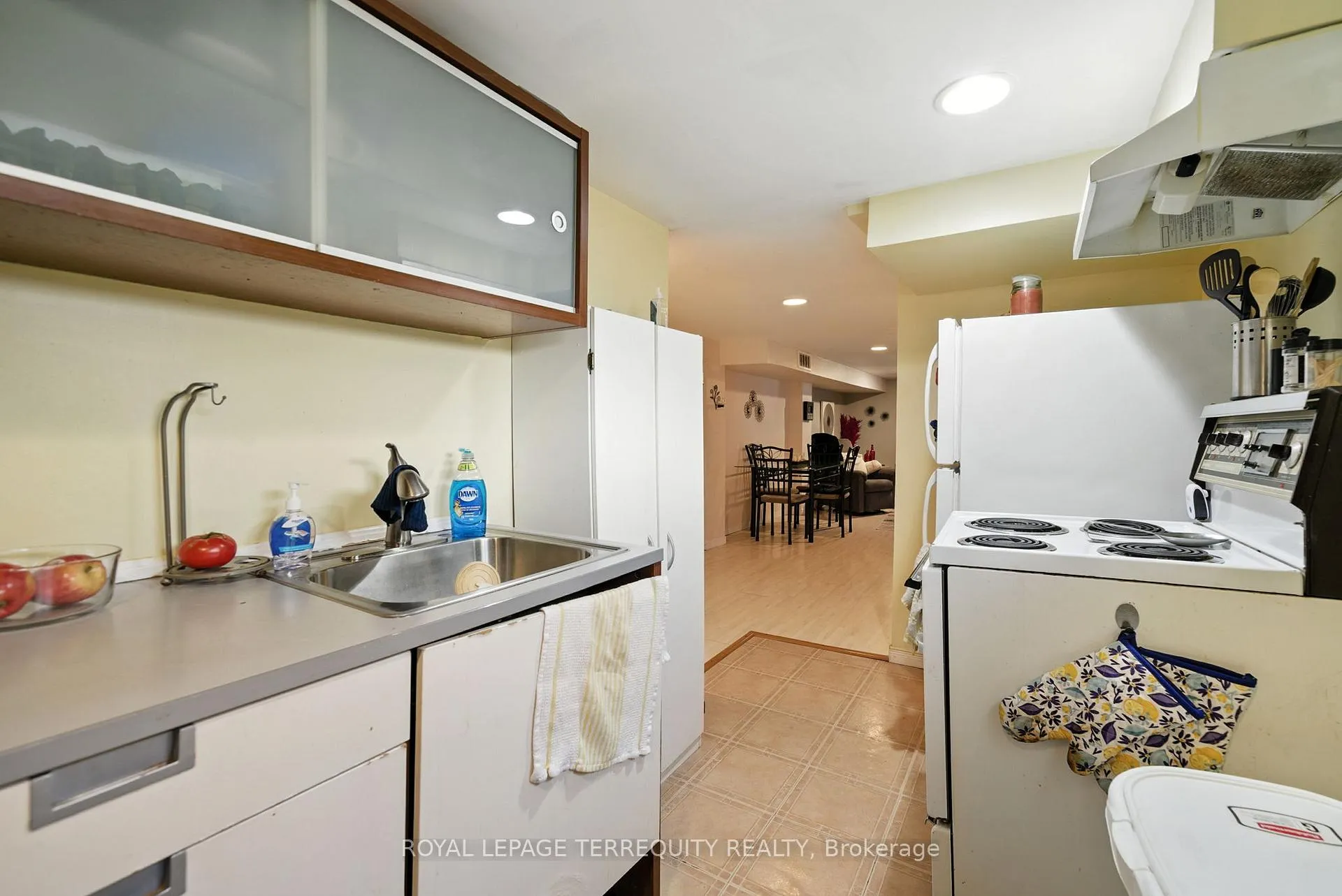 Photo 27 of 254 Cadillac Avenue S, Oshawa, Central — HOMEH