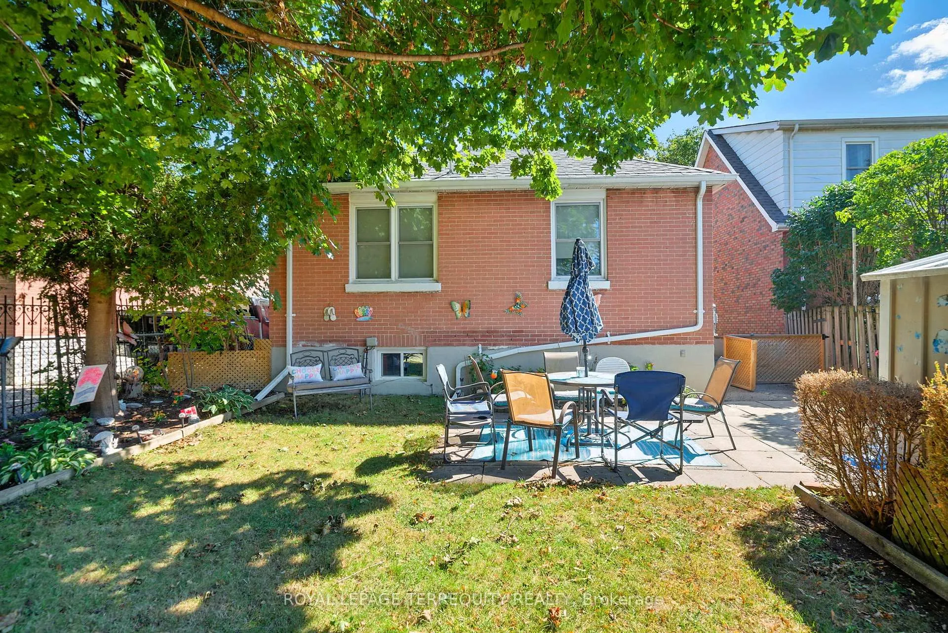 Photo 34 of 254 Cadillac Avenue S, Oshawa, Central — HOMEH