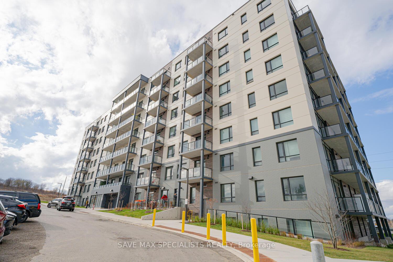 Photo 1 of Unit 407, 1098 Paisley Road, Guelph, Willow West/Sugarbush/West Acres — HOMEH