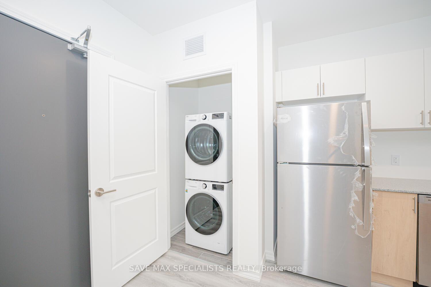 Photo 23 of Unit 407, 1098 Paisley Road, Guelph, Willow West/Sugarbush/West Acres — HOMEH