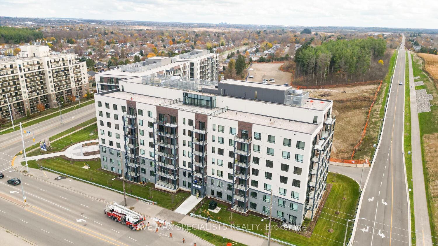 Photo 33 of Unit 407, 1098 Paisley Road, Guelph, Willow West/Sugarbush/West Acres — HOMEH