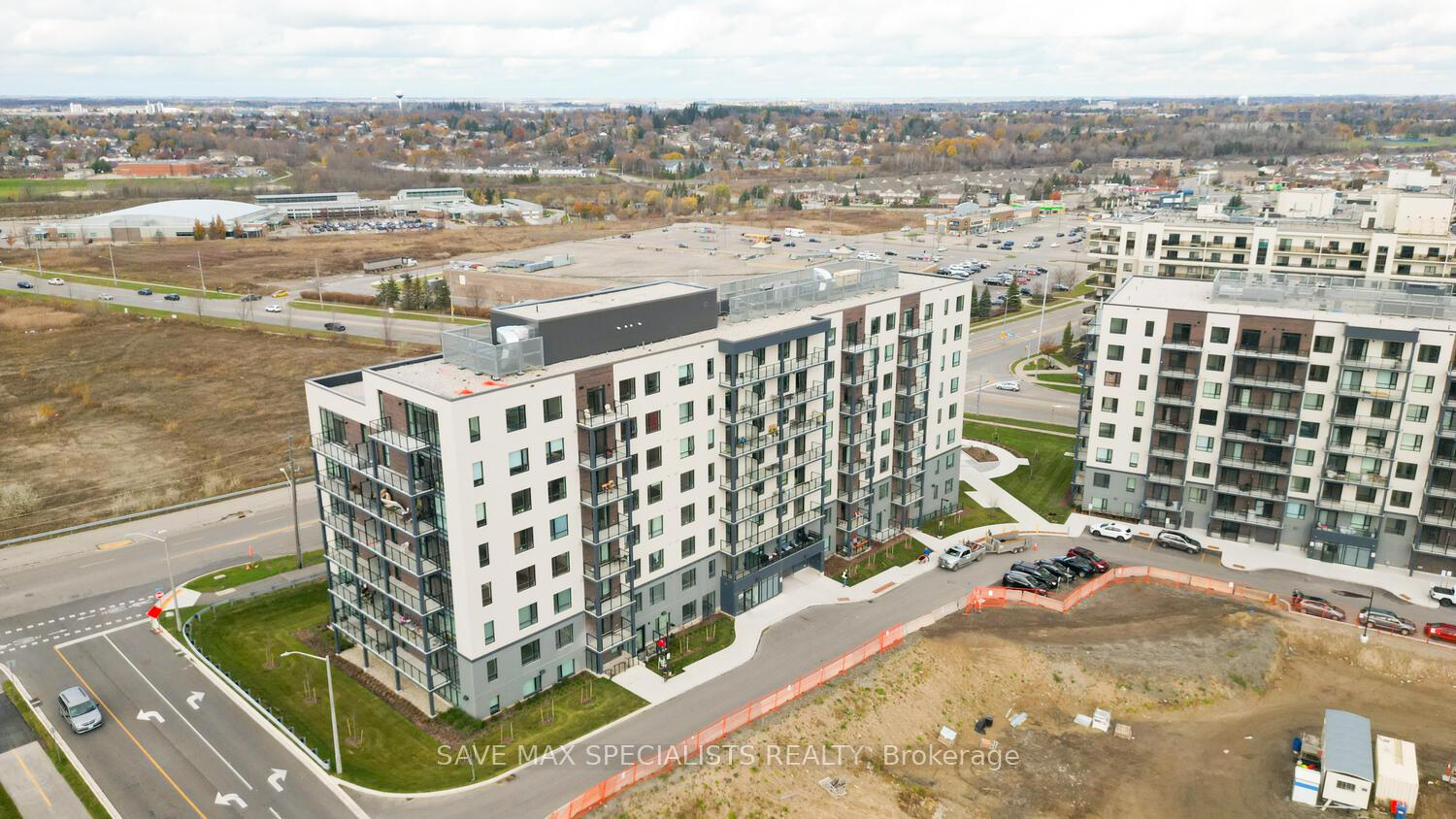 Photo 34 of Unit 407, 1098 Paisley Road, Guelph, Willow West/Sugarbush/West Acres — HOMEH