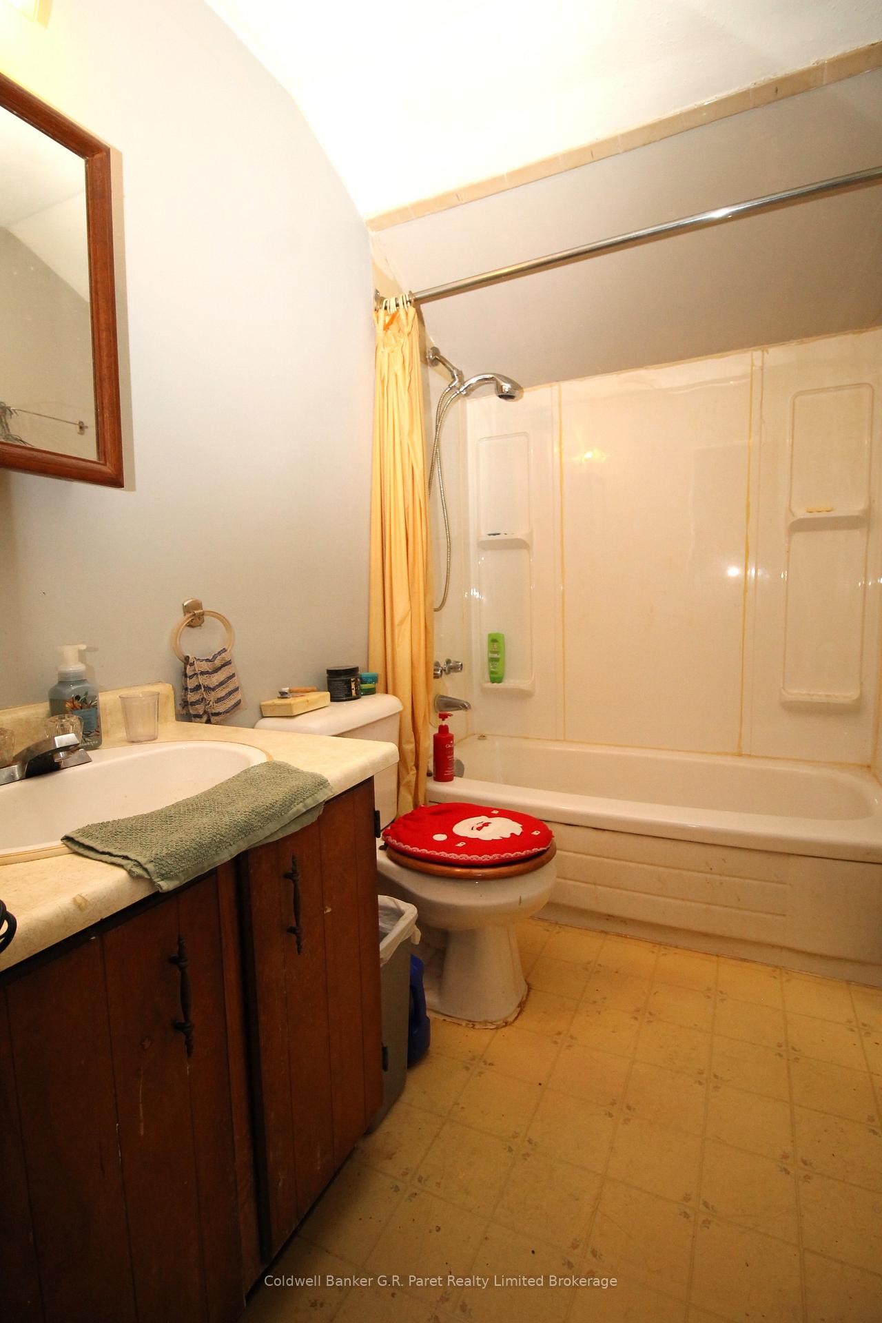 Photo 16 of 113 Curtis Street, St. Thomas — HOMEH