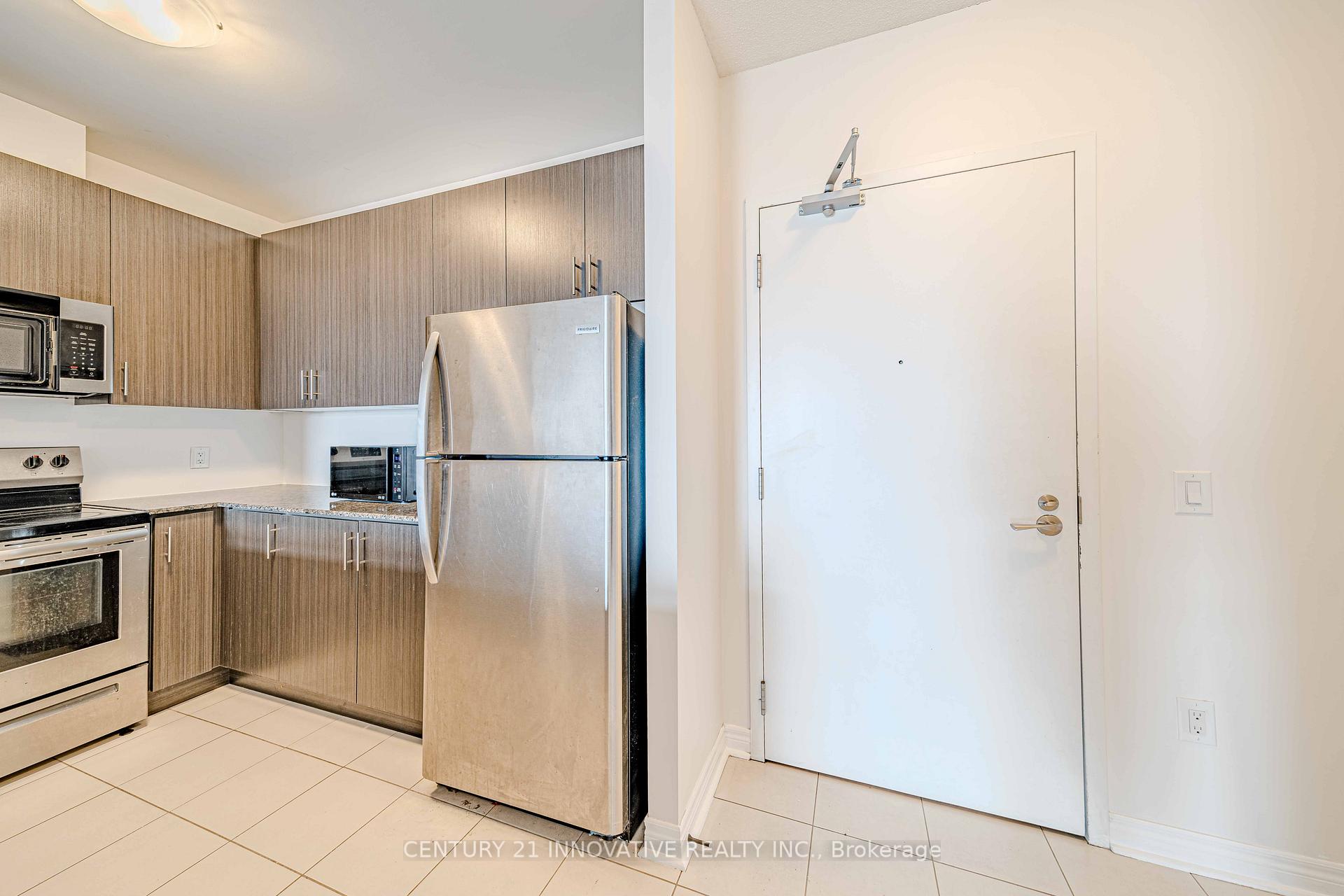 Photo 7 of Unit 413, 7325 Markham Road, Markham, Cedarwood — HOMEH