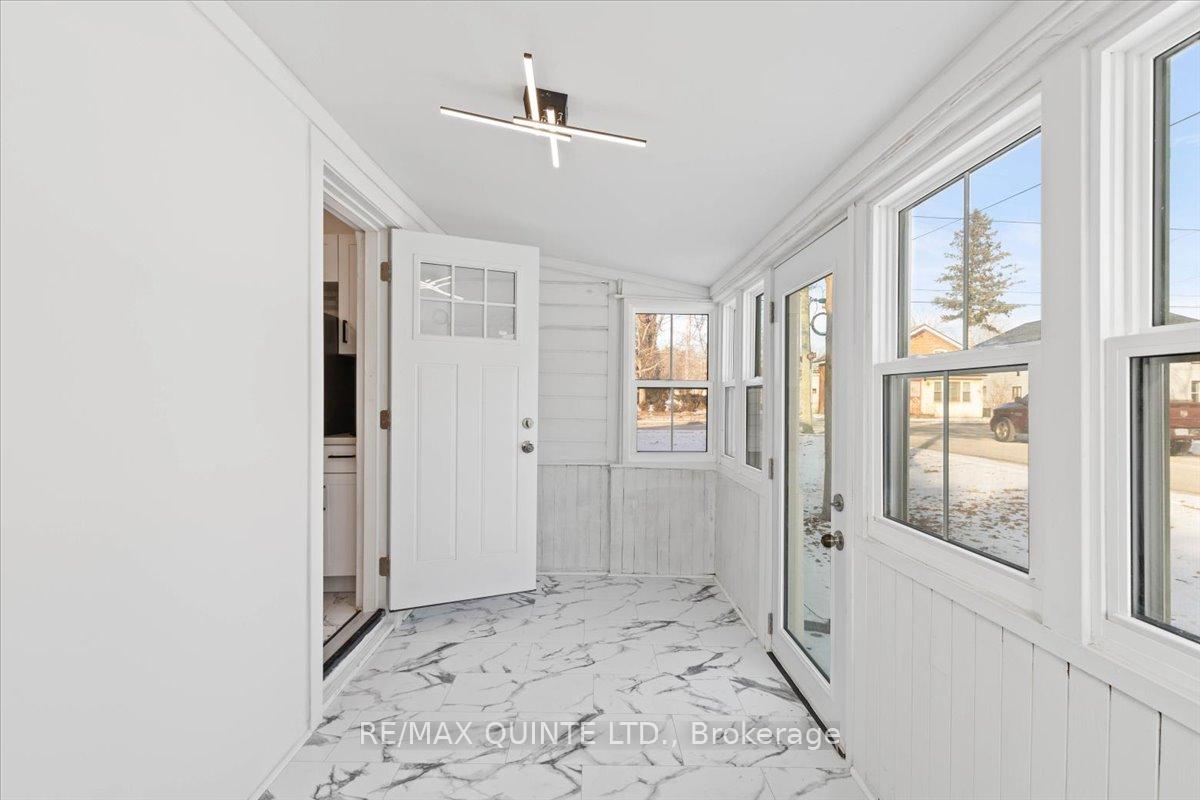 Photo 10 of 171 Front Street W, Stirling-Rawdon, Stirling Ward — HOMEH