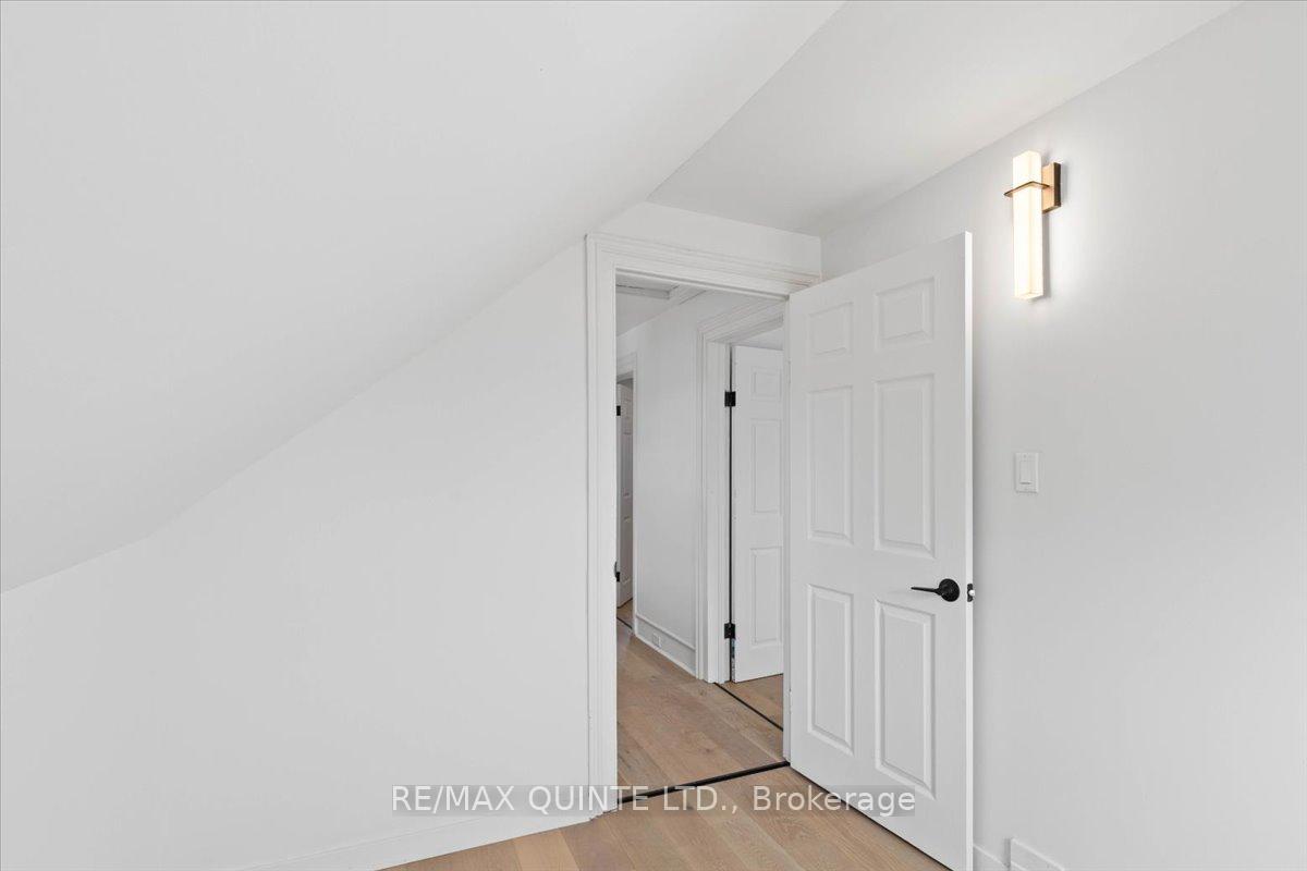 Photo 25 of 171 Front Street W, Stirling-Rawdon, Stirling Ward — HOMEH