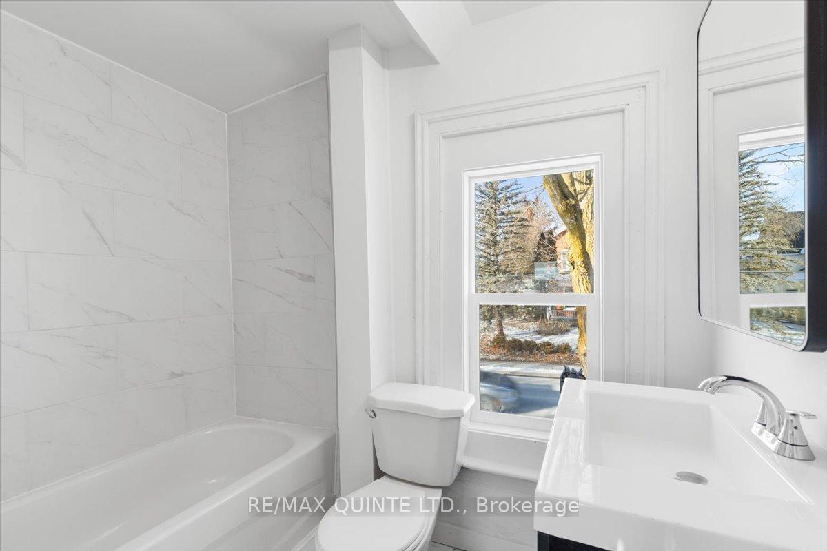 Photo 31 of 171 Front Street W, Stirling-Rawdon, Stirling Ward — HOMEH