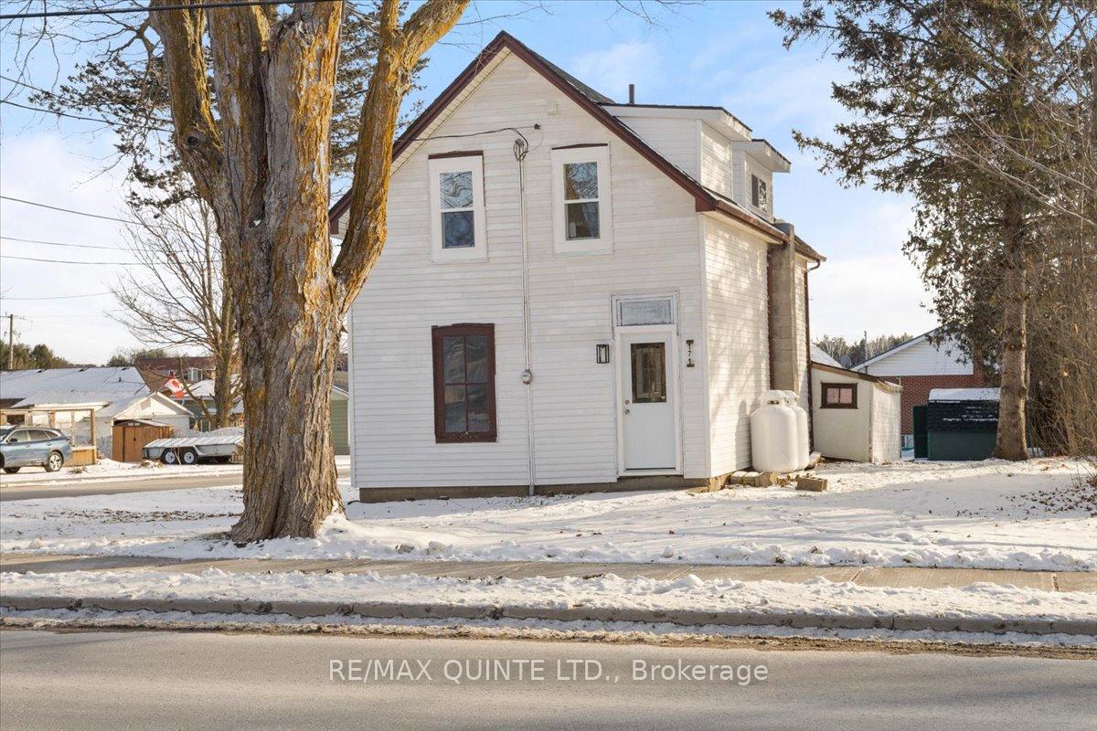 Photo 35 of 171 Front Street W, Stirling-Rawdon, Stirling Ward — HOMEH