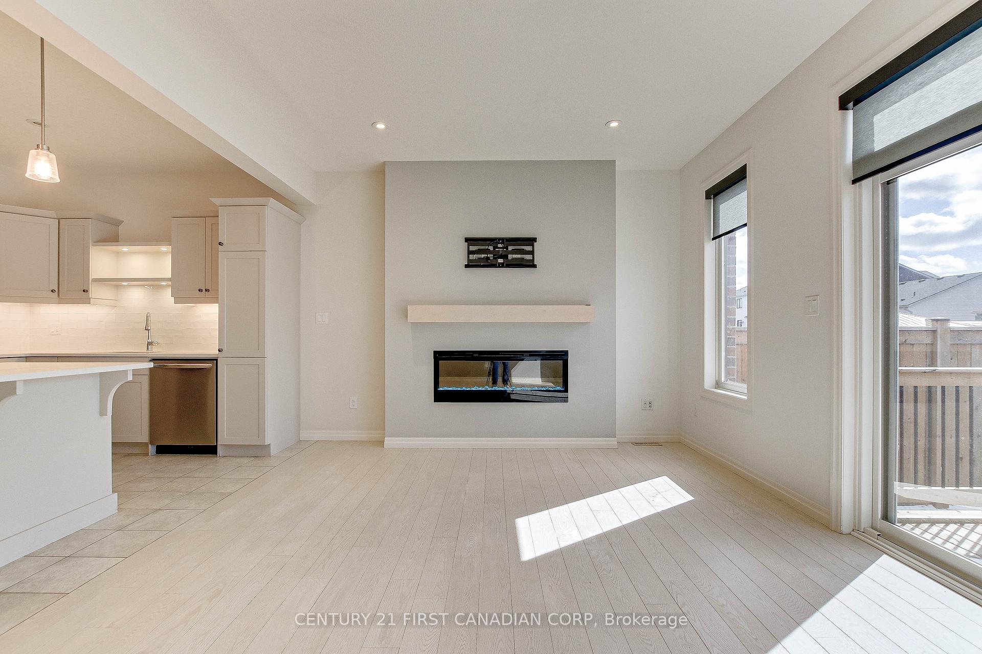 Photo 6 of 64 Renaissance Drive, St. Thomas — HOMEH