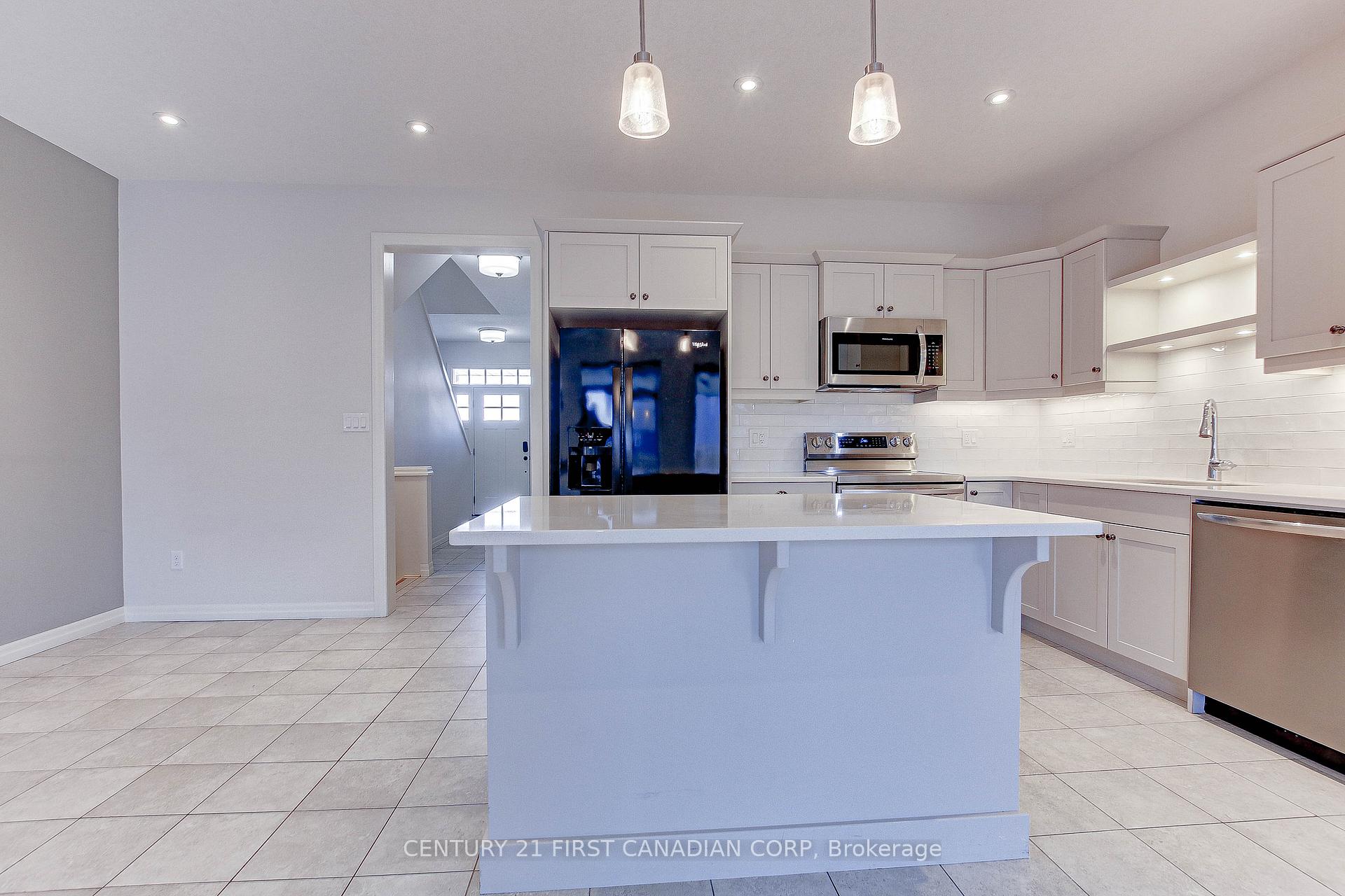 Photo 11 of 64 Renaissance Drive, St. Thomas — HOMEH
