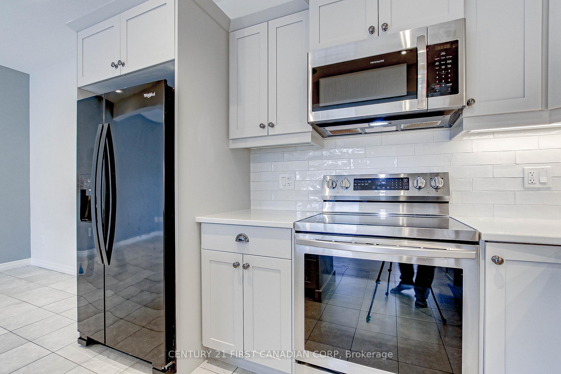 Photo 12 of 64 Renaissance Drive, St. Thomas — HOMEH