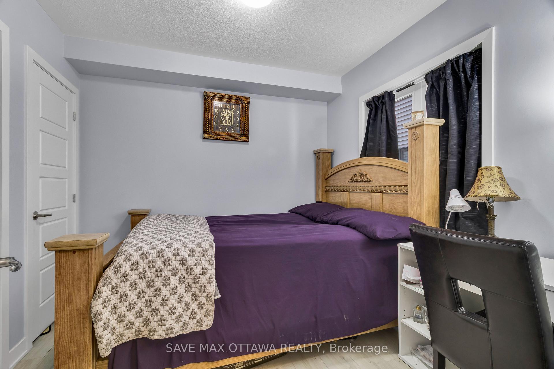 Photo 10 of 912 Nova Private, Ottawa, Barrhaven - Half Moon Bay — HOMEH
