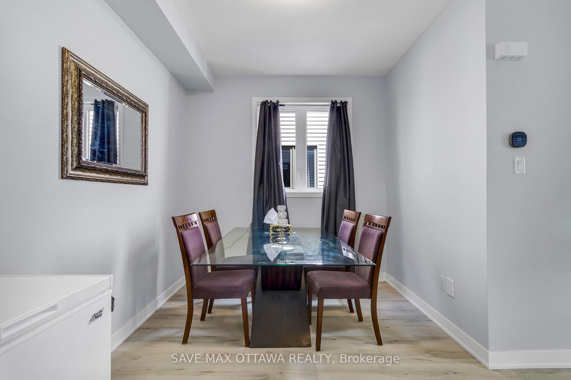 Photo 18 of 912 Nova Private, Ottawa, Barrhaven - Half Moon Bay — HOMEH
