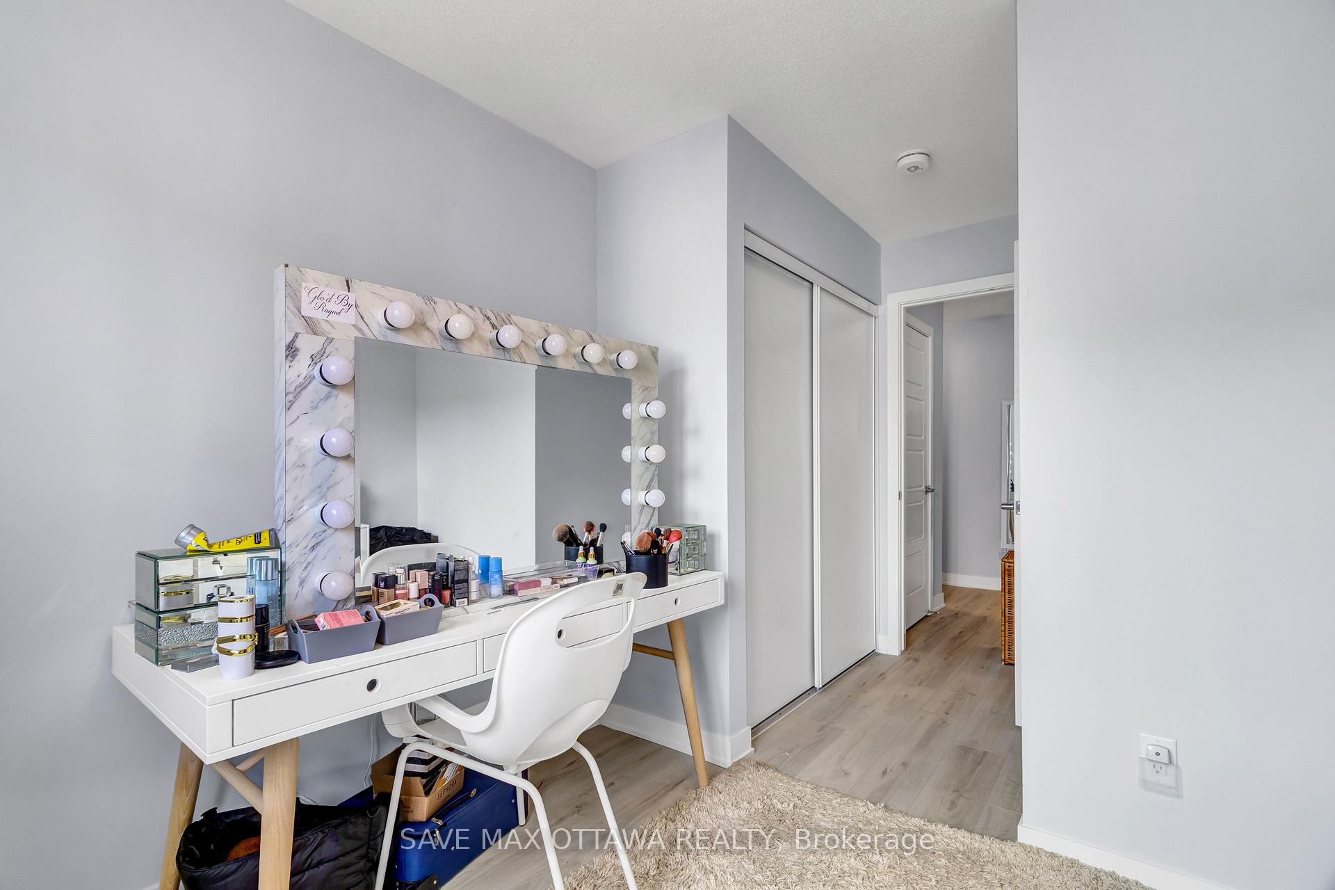 Photo 25 of 912 Nova Private, Ottawa, Barrhaven - Half Moon Bay — HOMEH