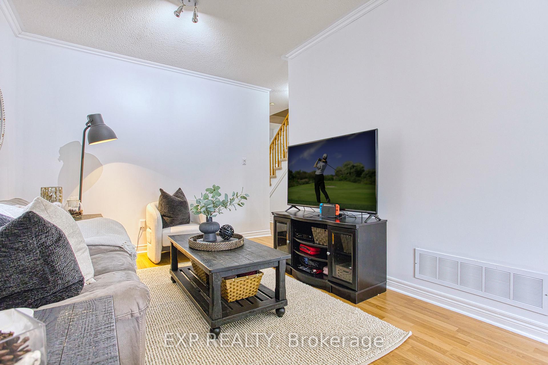 Photo 10 of 35 Stevenson Street, Hamilton, Ancaster — HOMEH