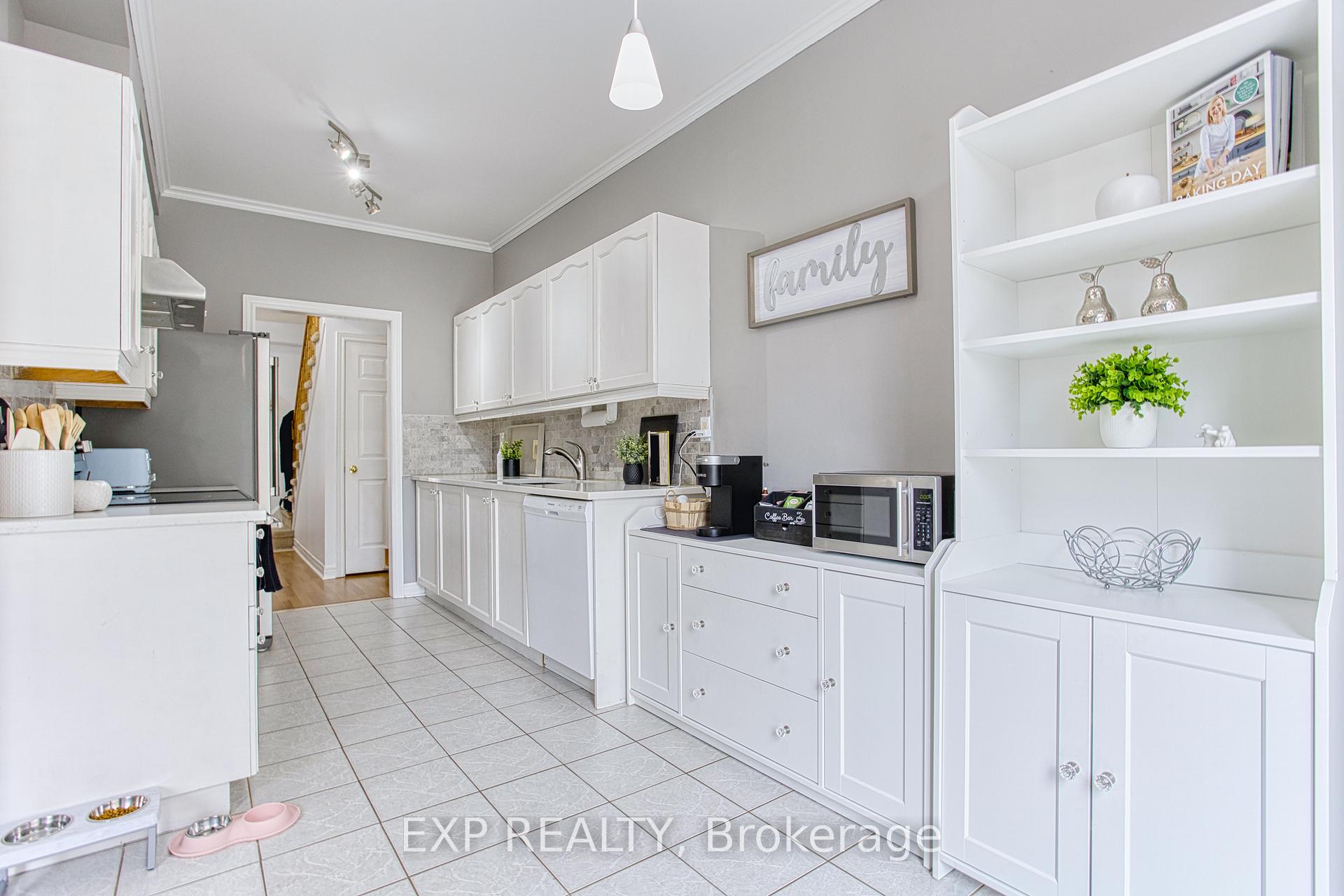 Photo 15 of 35 Stevenson Street, Hamilton, Ancaster — HOMEH