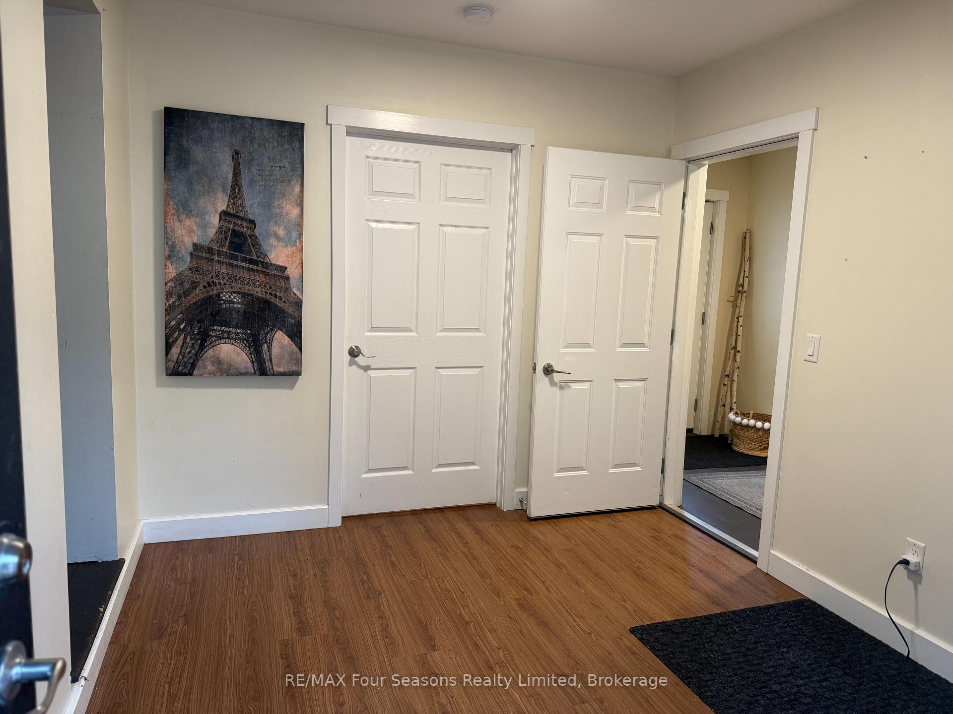 Photo 12 of Unit 1, 223 Sixth Street, Collingwood — HOMEH