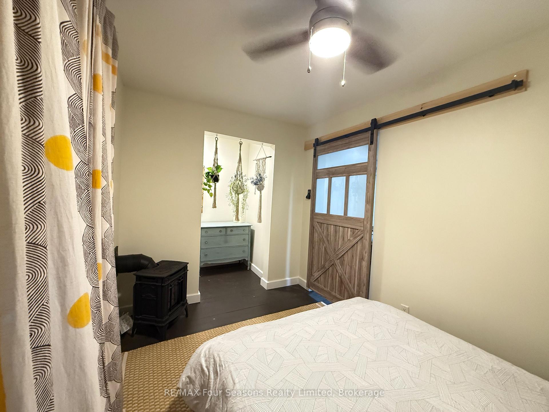 Photo 19 of Unit 1, 223 Sixth Street, Collingwood — HOMEH