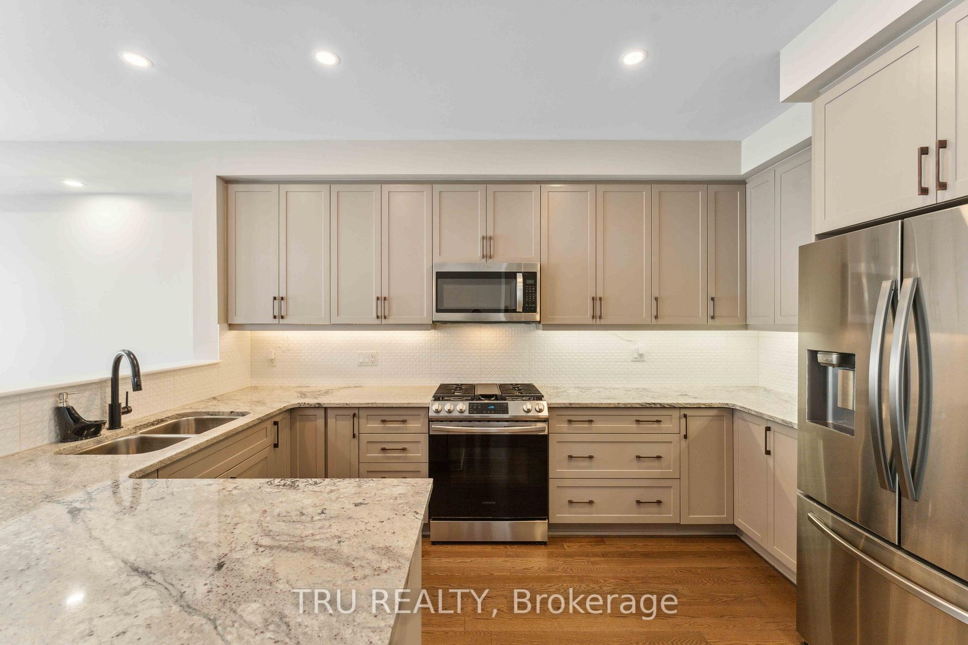 Photo 7 of 554 Edenwylde Drive, Ottawa, Remainder of Stittsville & Area — HOMEH