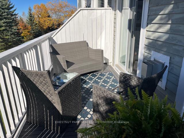 Photo 17 of 16 Cranberry Surf, Collingwood — HOMEH