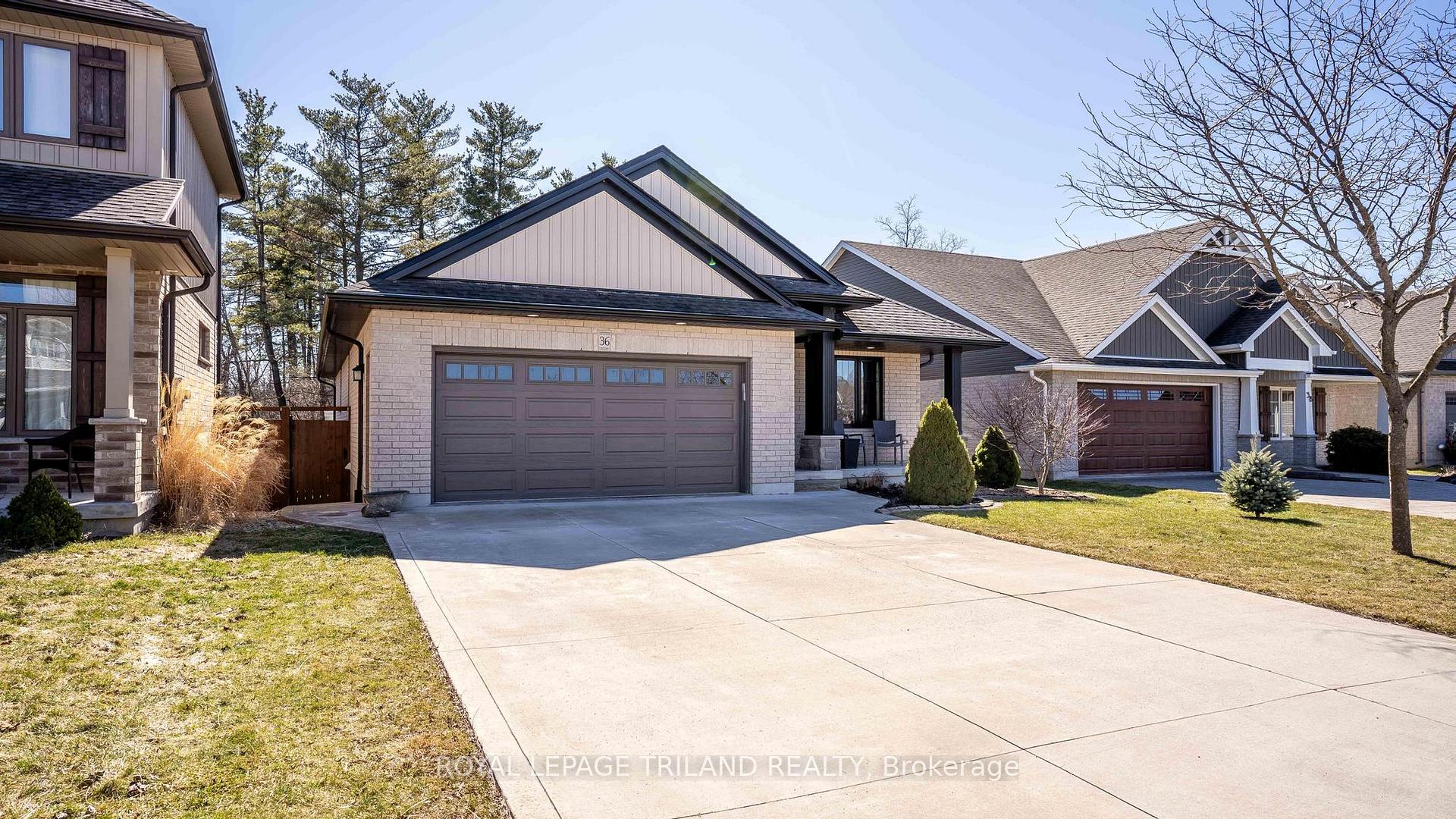 Photo 3 of 36 Deerfield Court, St. Thomas — HOMEH