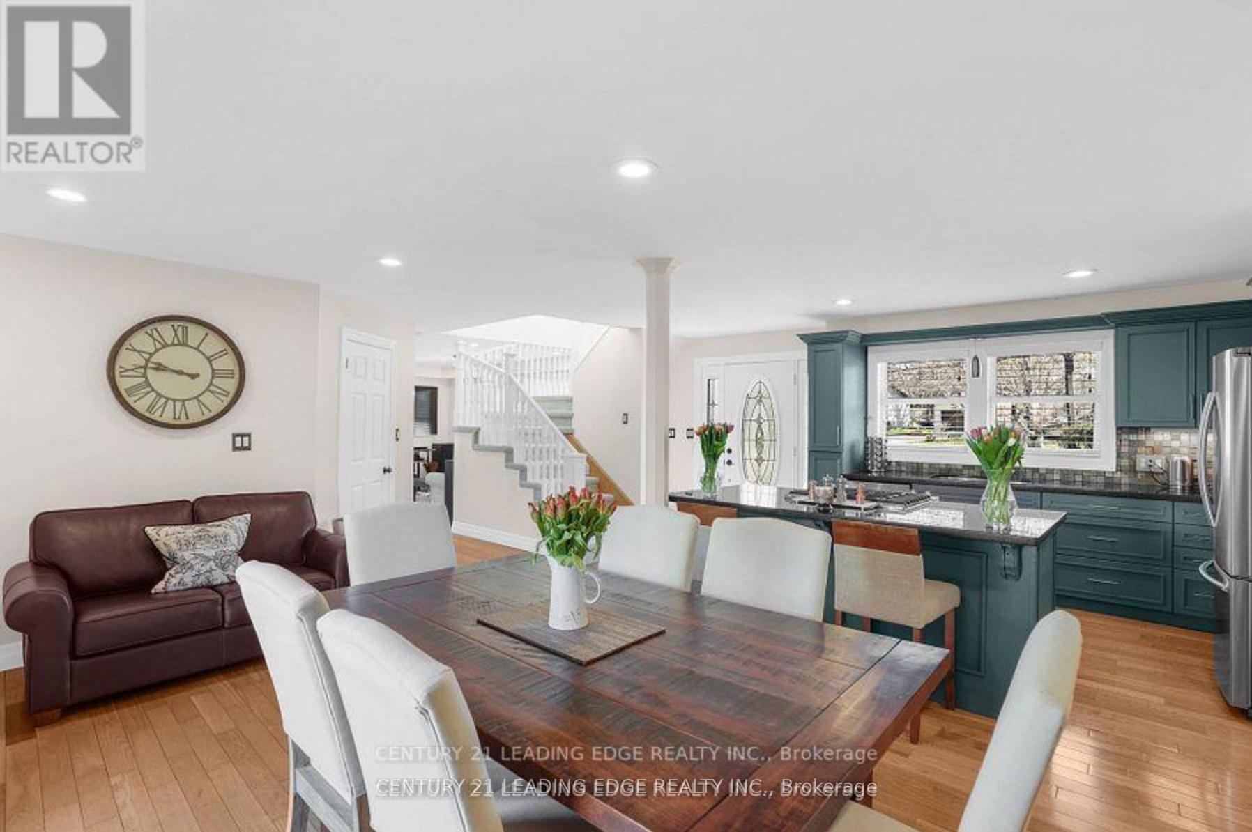 Photo 9 of 126 Lloyminn Avenue, Hamilton, Ancaster — HOMEH