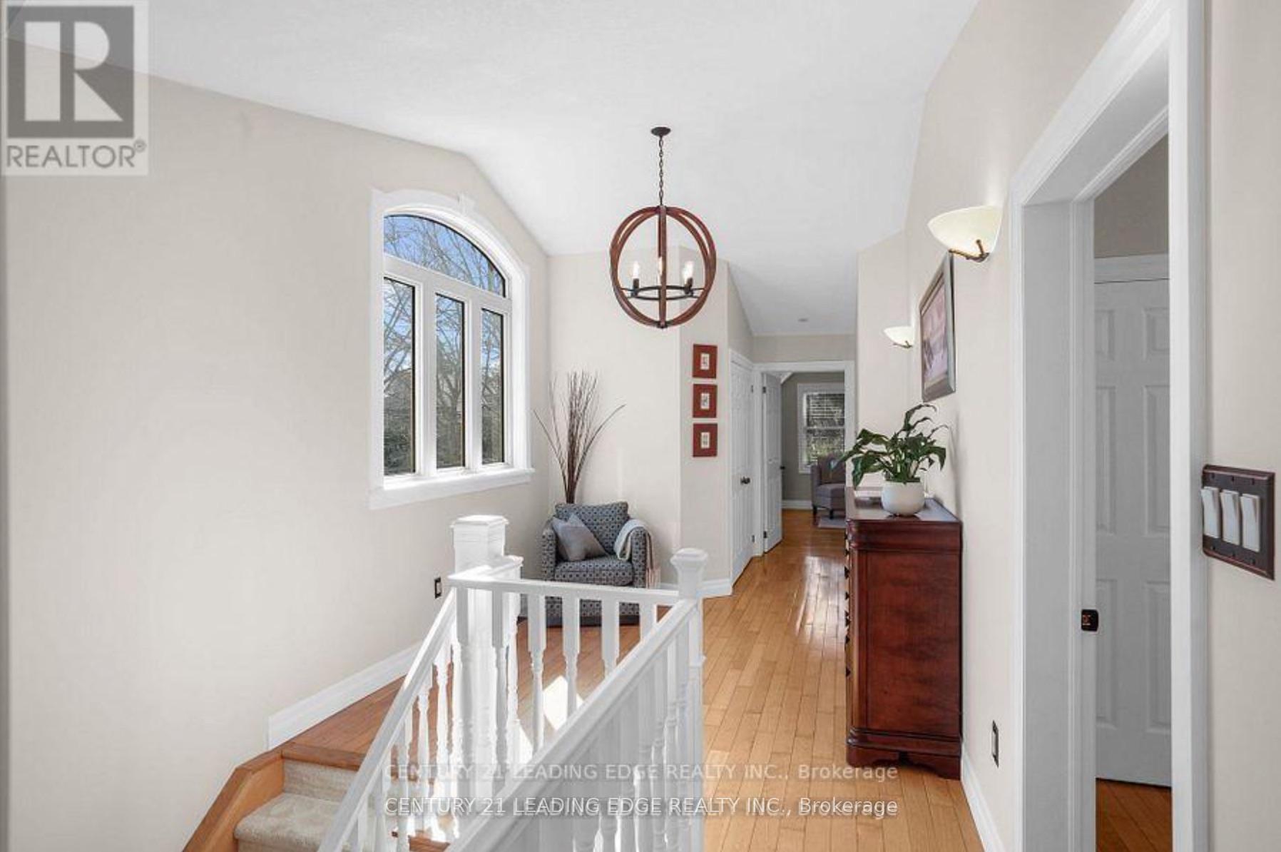Photo 18 of 126 Lloyminn Avenue, Hamilton, Ancaster — HOMEH