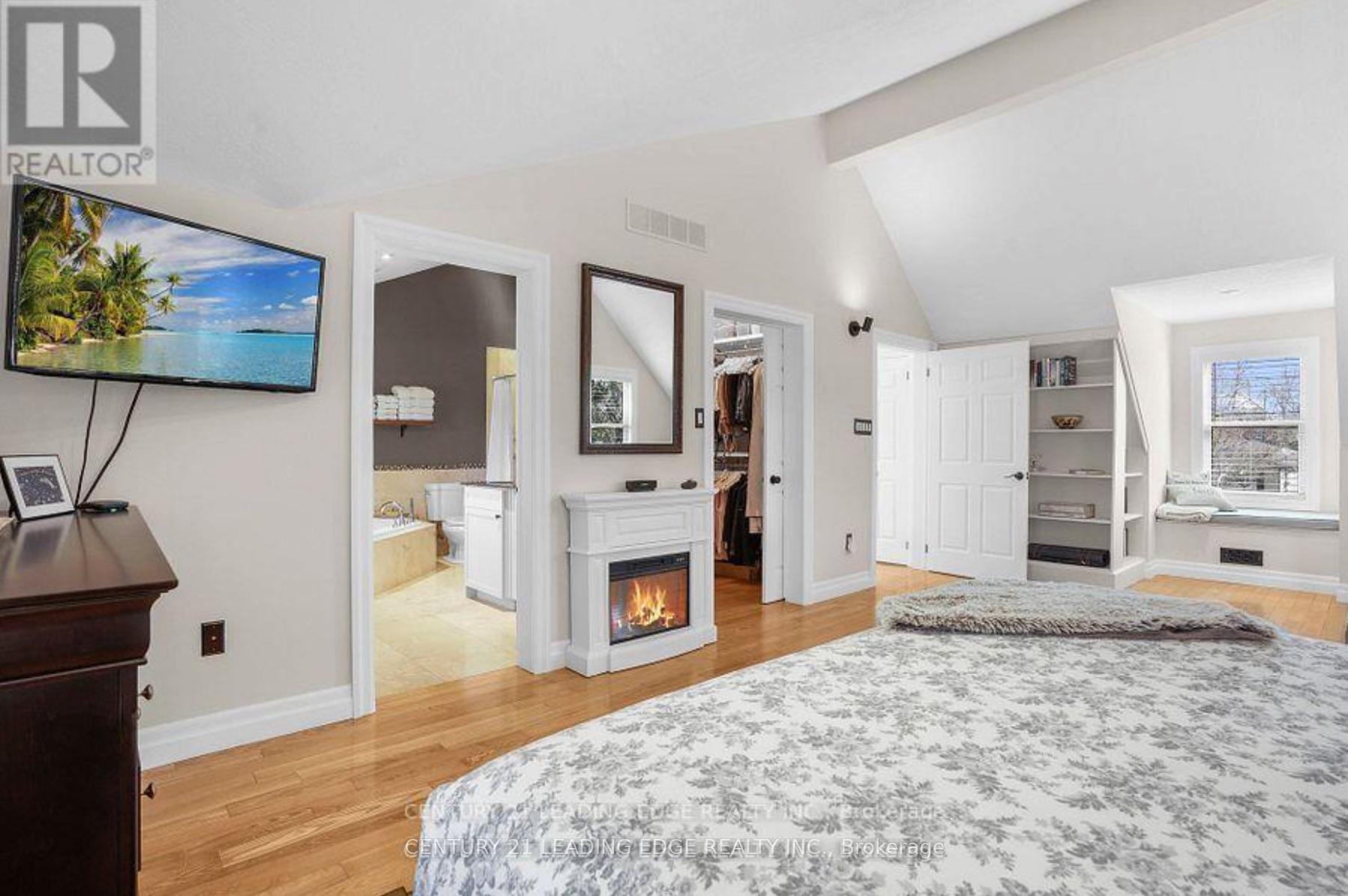 Photo 22 of 126 Lloyminn Avenue, Hamilton, Ancaster — HOMEH