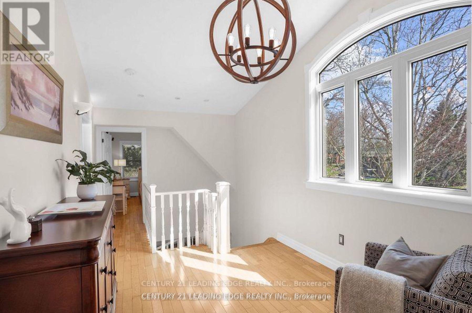 Photo 27 of 126 Lloyminn Avenue, Hamilton, Ancaster — HOMEH