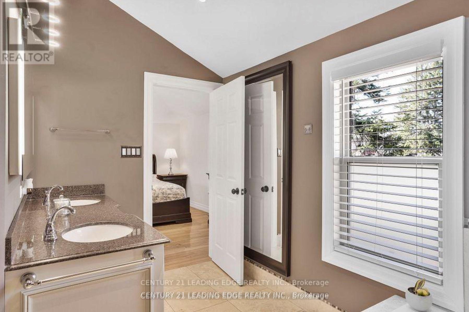 Photo 31 of 126 Lloyminn Avenue, Hamilton, Ancaster — HOMEH