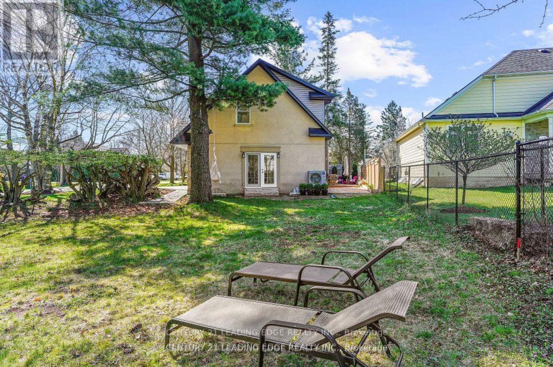 Photo 37 of 126 Lloyminn Avenue, Hamilton, Ancaster — HOMEH
