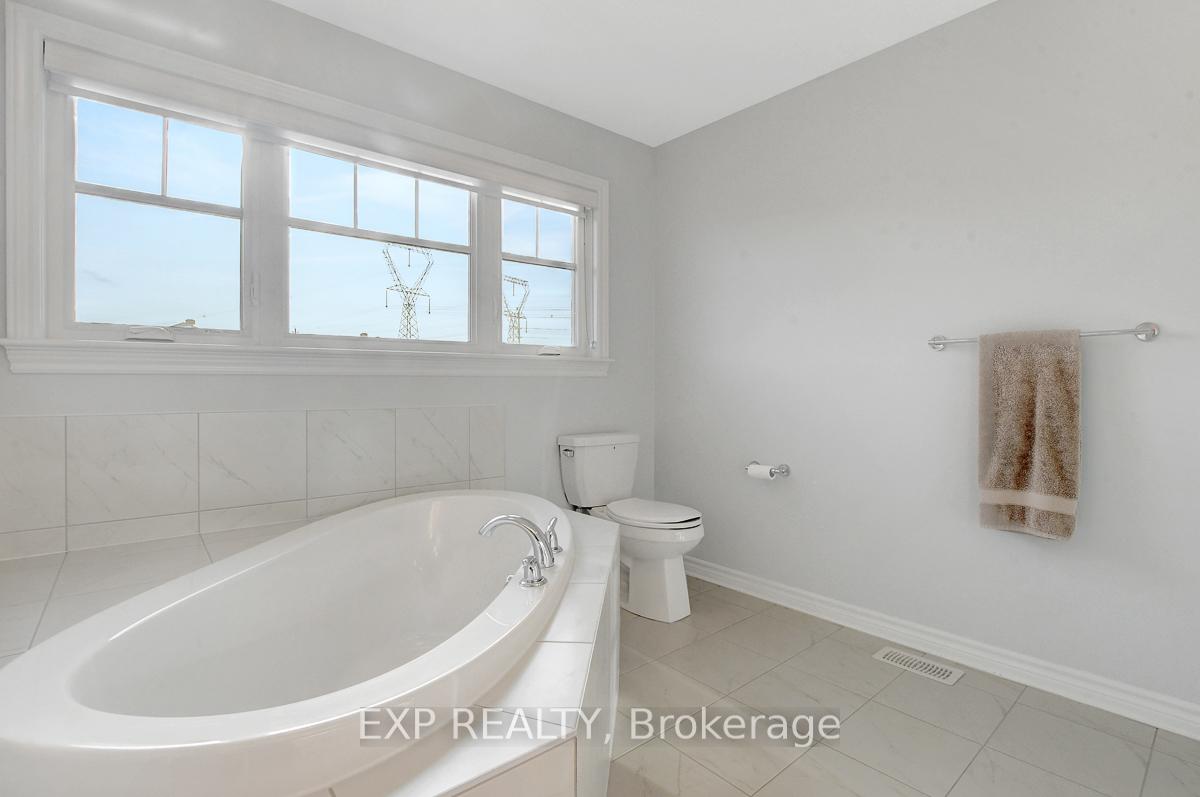 Photo 32 of 20 Angel Heights, Ottawa, Stittsville (South) — HOMEH
