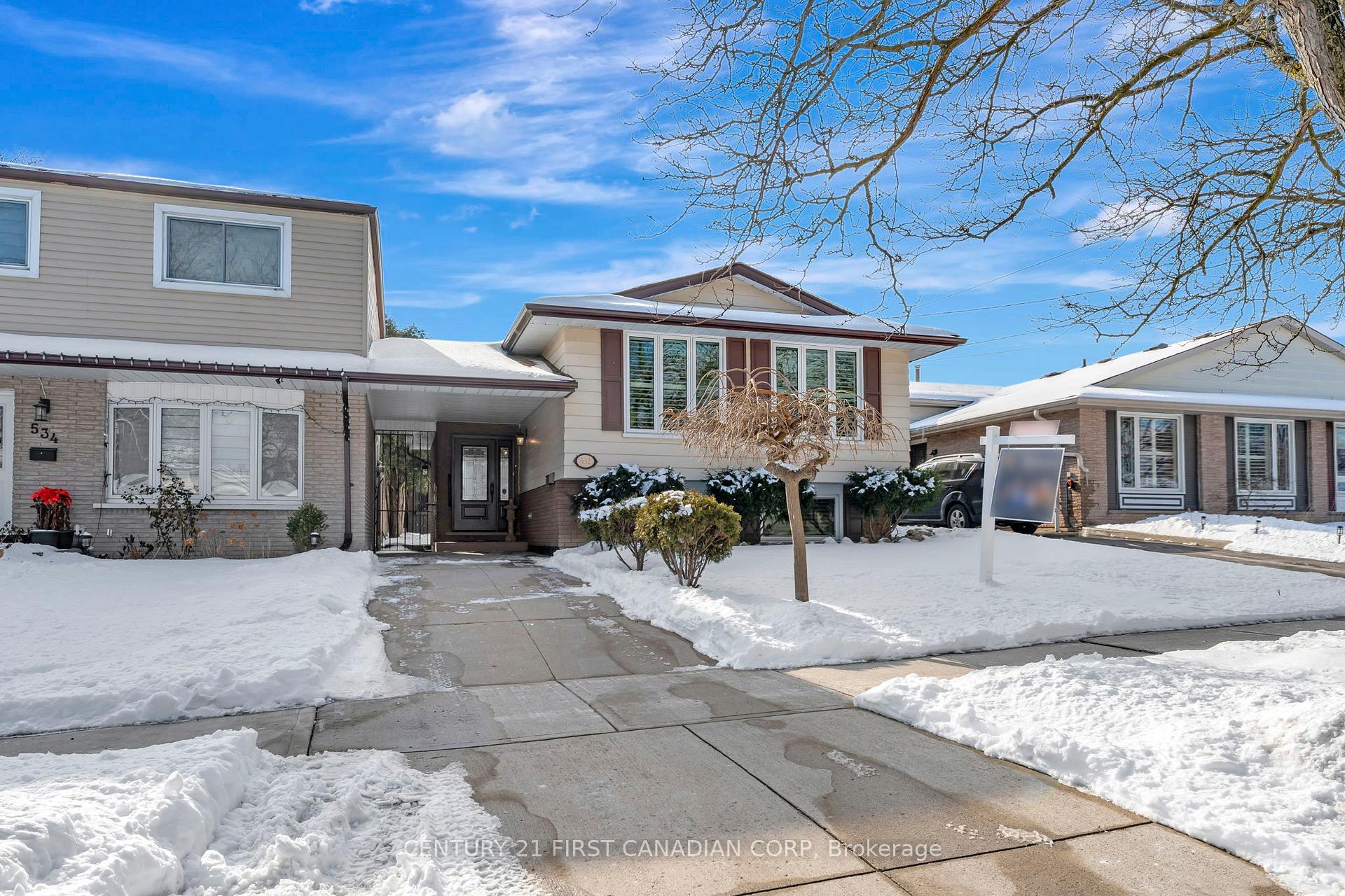 Photo 2 of 532 Greenhill Avenue, Hamilton, Vincent — HOMEH