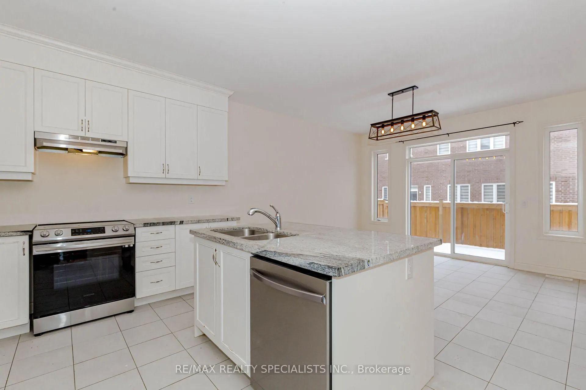 Photo 19 of Unit Upper, 74 Clockwork Drive, Brampton, Northwest Brampton — HOMEH